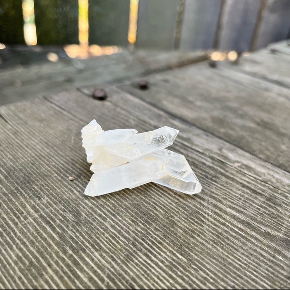 Clear Quartz Crystal Cluster Self Standing - Picture 7 of 16